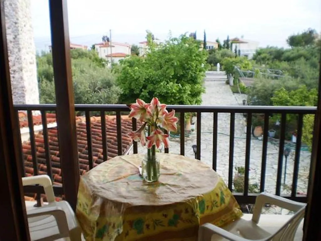 Nireas Apartman Néa Szkióni